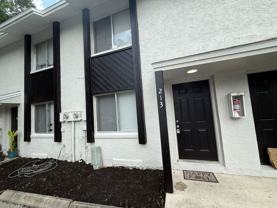 213 S Moss Rd - Photo 1 of 1
