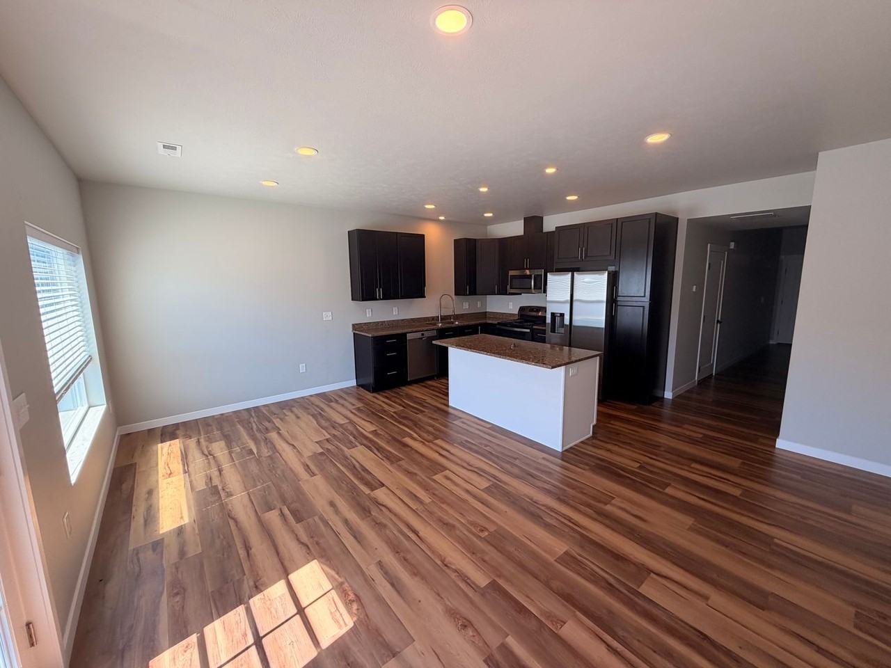 13825 West Redding Drive - Photo 6 of 26