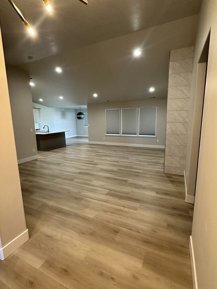 10518 Chinook Dr - Photo 7 of 16