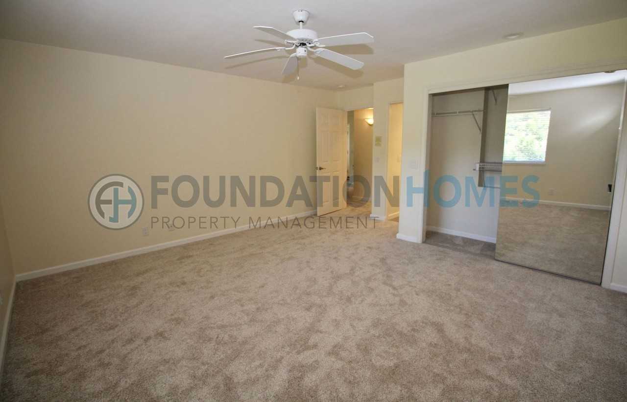 93 Live Oak Ave - Photo 6 of 22