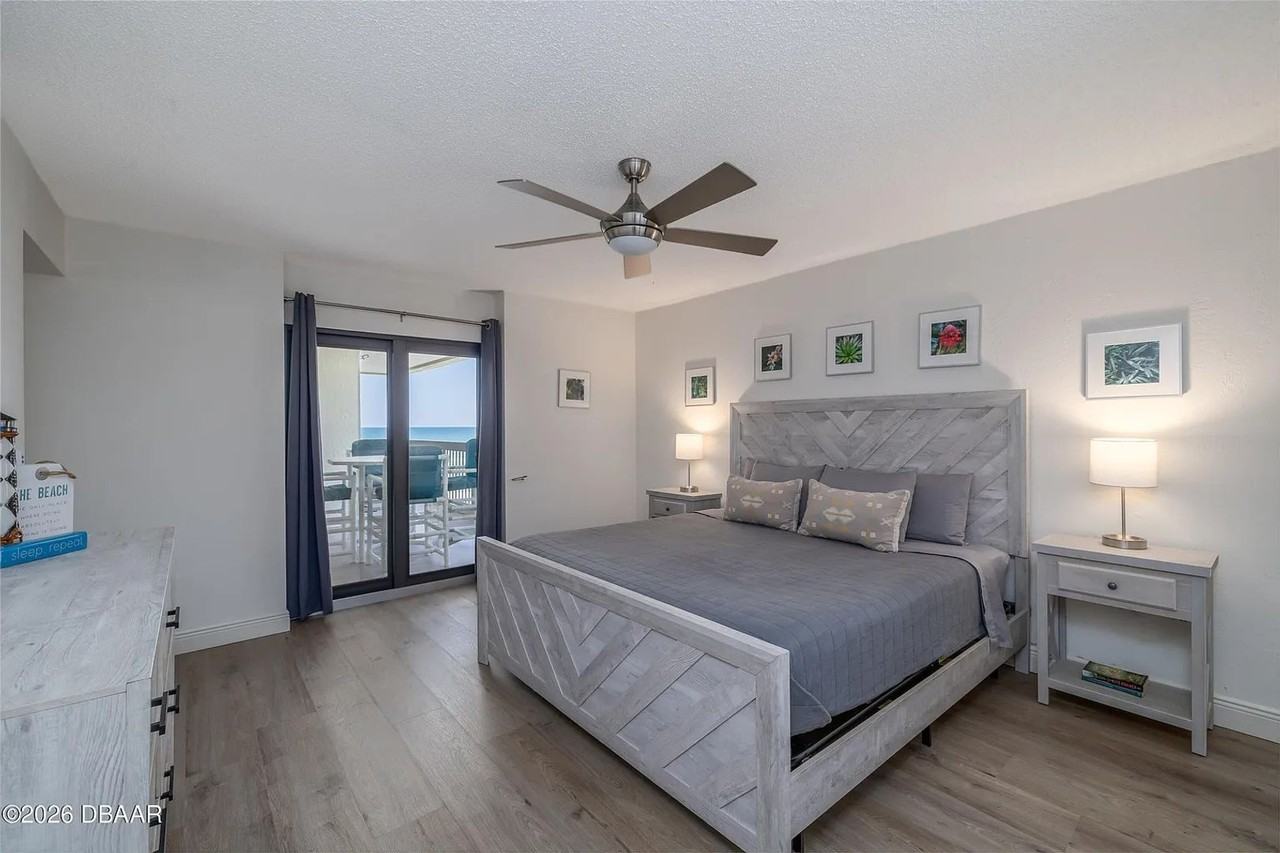 1513 Ocean Shore Blvd #C2 - Photo 7 of 35