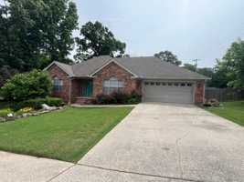 featured image of 3280 Overcup Dr