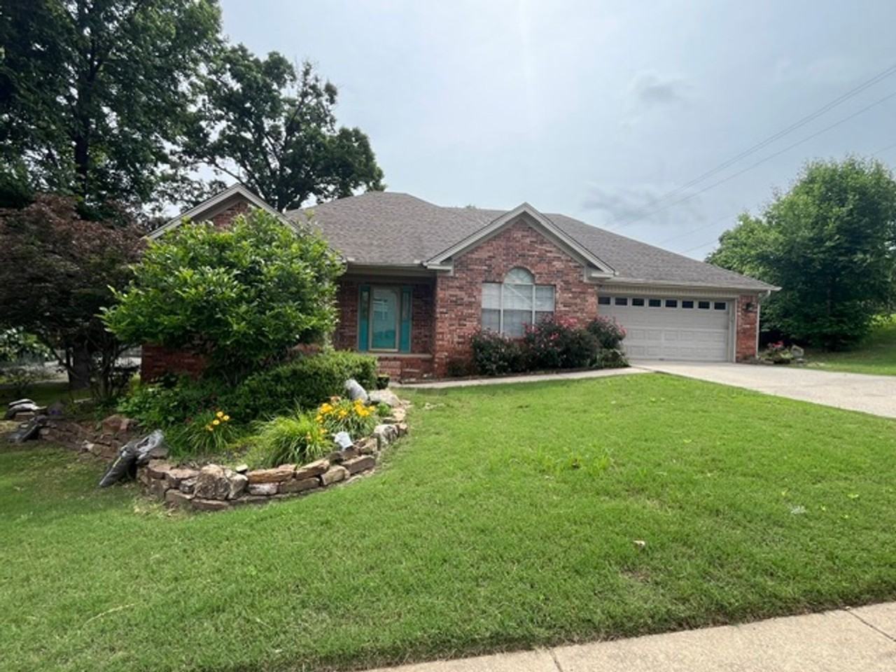 3280 Overcup Dr - Photo 4 of 50
