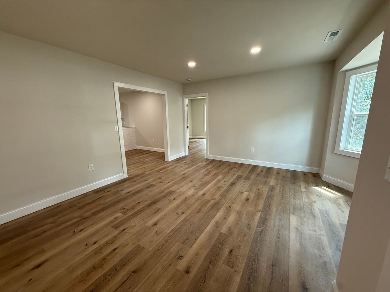 30 Broad Vista Blvd - Photo 2 of 14