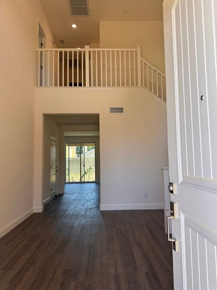 4438 W Langden Dr - Photo 3 of 32
