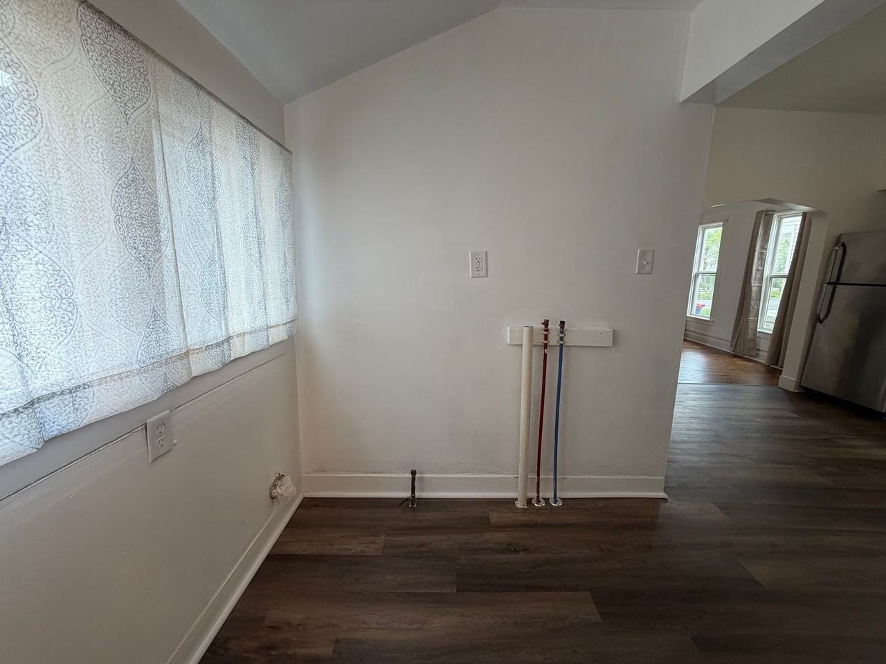 128 Fair St Se - Photo 7 of 23