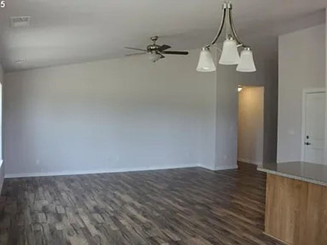 1530 W Basil St - Photo 2 of 12