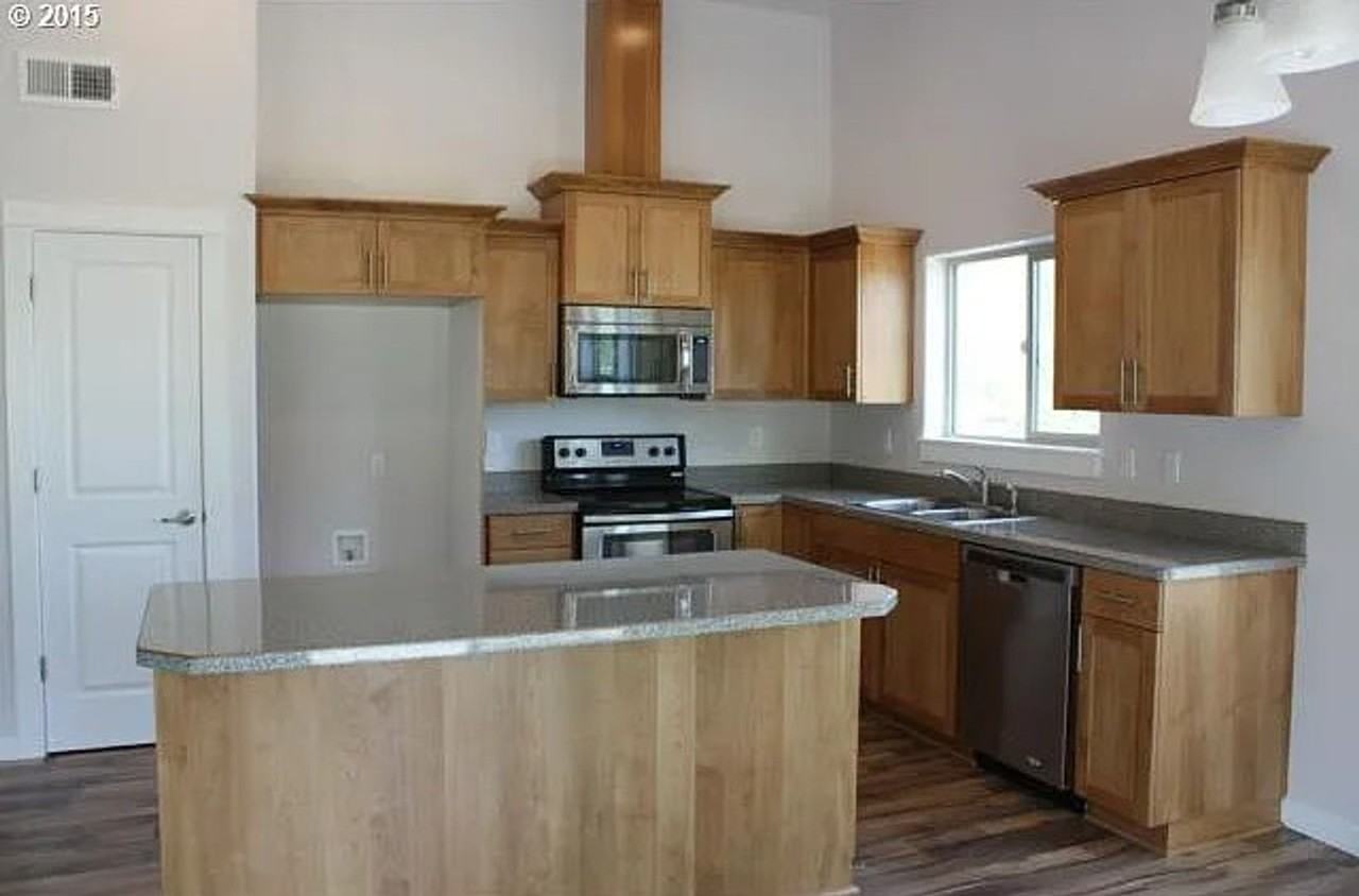 1530 W Basil St - Photo 3 of 12