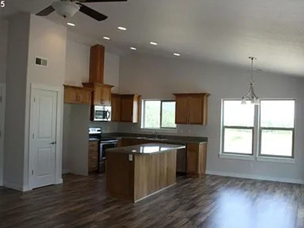 1530 W Basil St - Photo 6 of 12