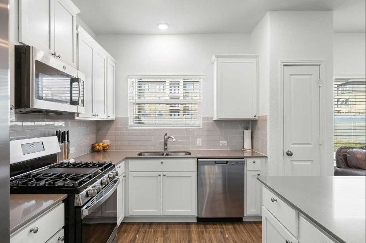 104 Blue Blaze Trl - Photo 6 of 15