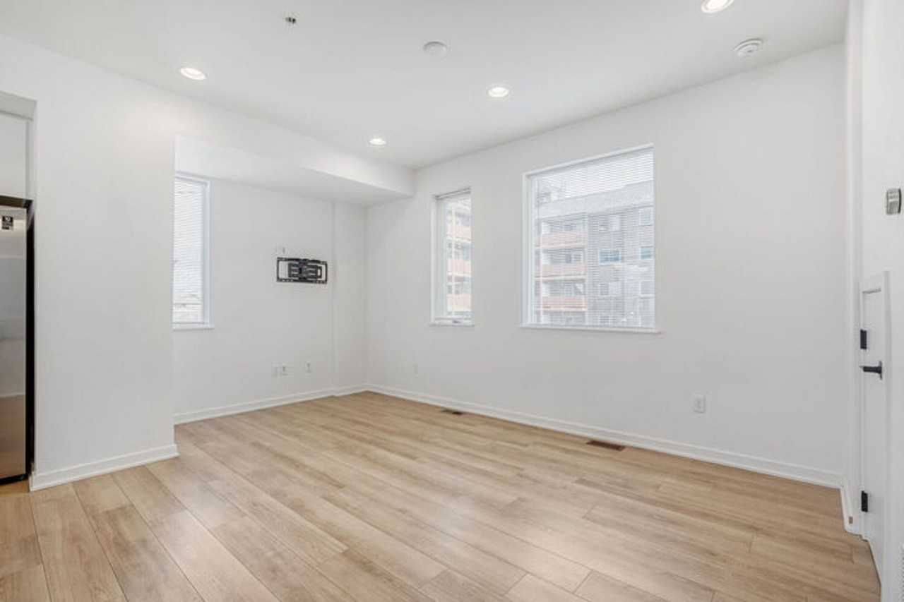 3101 W 47th Ave #19 - Photo 6 of 29