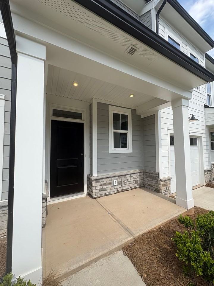 3054 Finchborough Ct - Photo 2 of 33