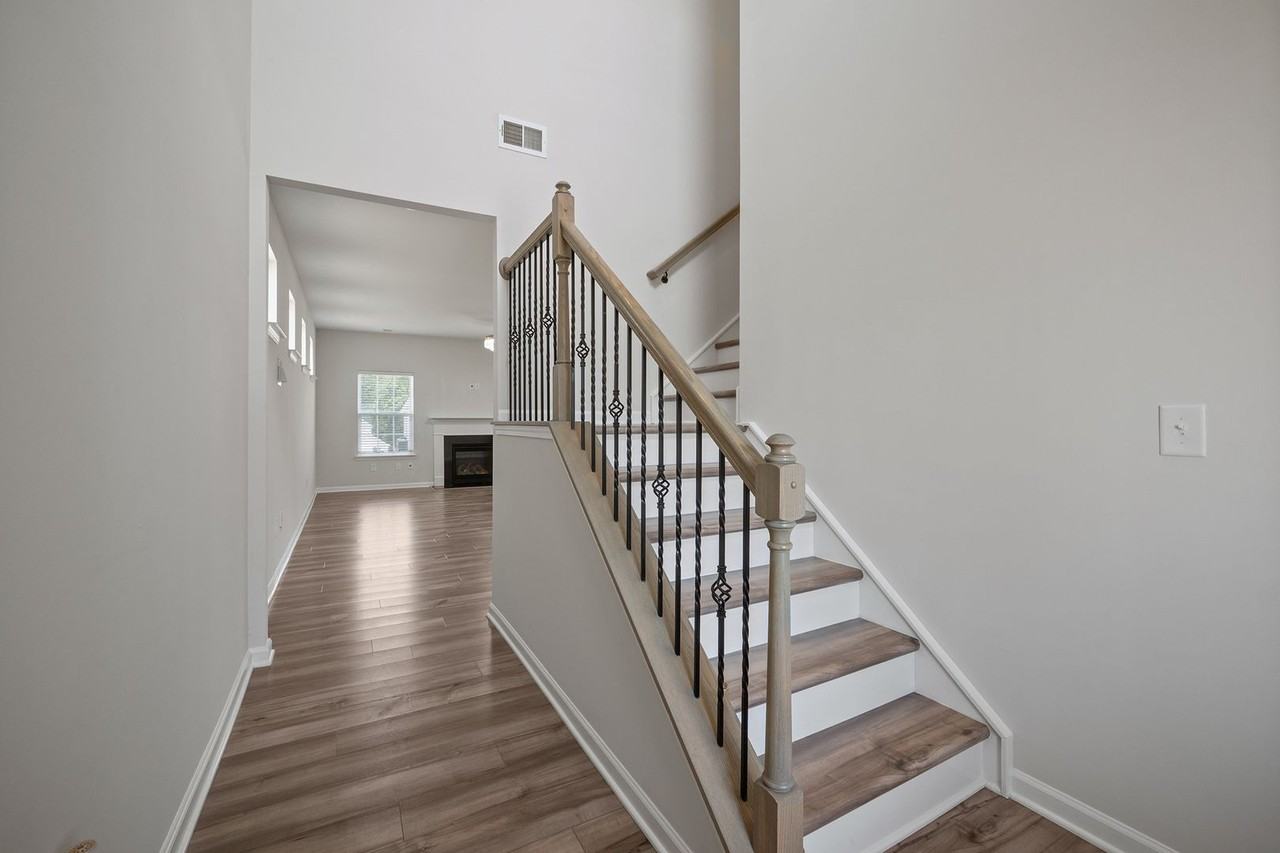 15721 Capps Rd - Photo 4 of 37