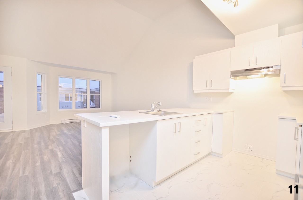 1611 Av De La Gare #1611 - Photo 4 of 10
