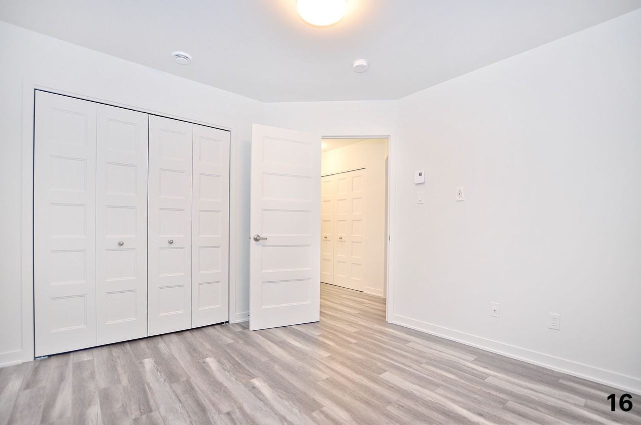1611 Av De La Gare #1611 - Photo 6 of 10
