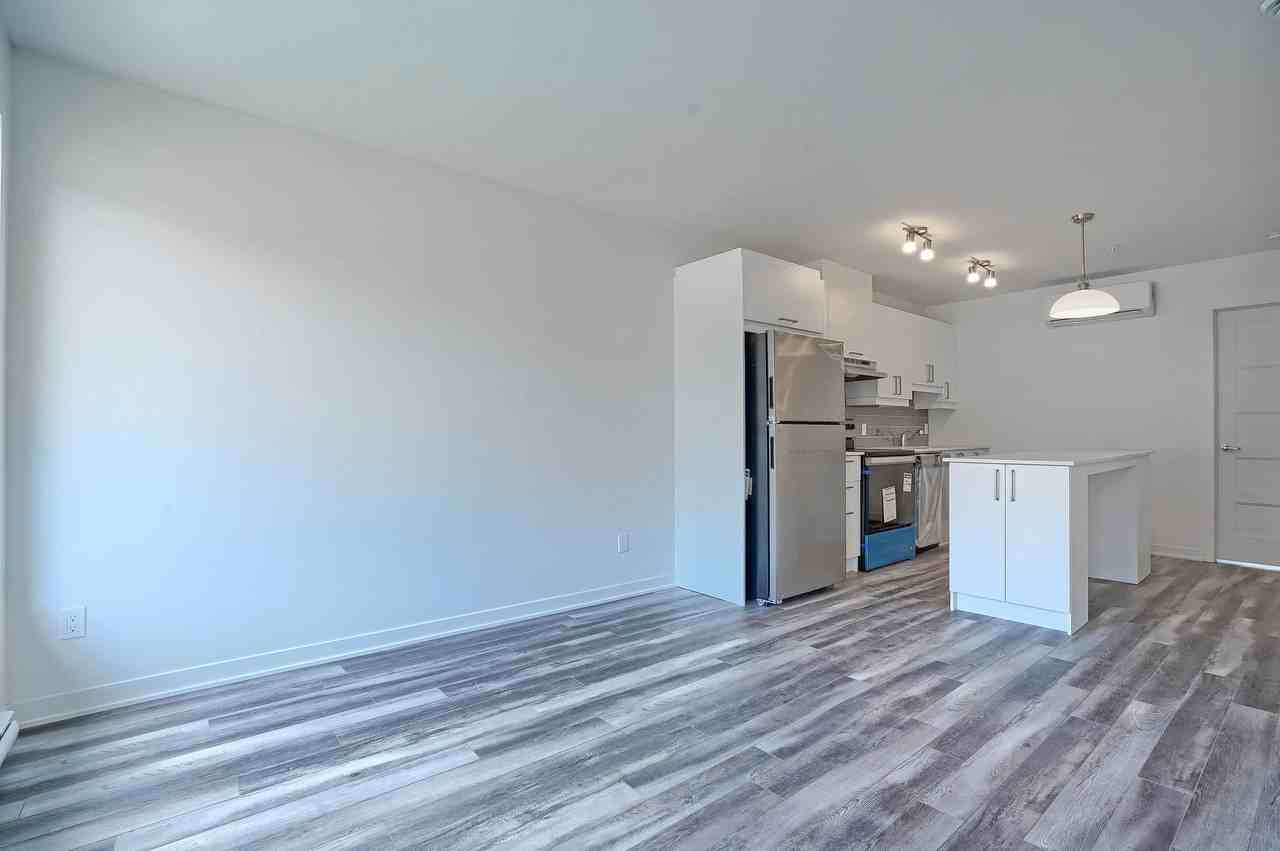 4522 Rue La Perrière #4522 - Photo 5 of 10