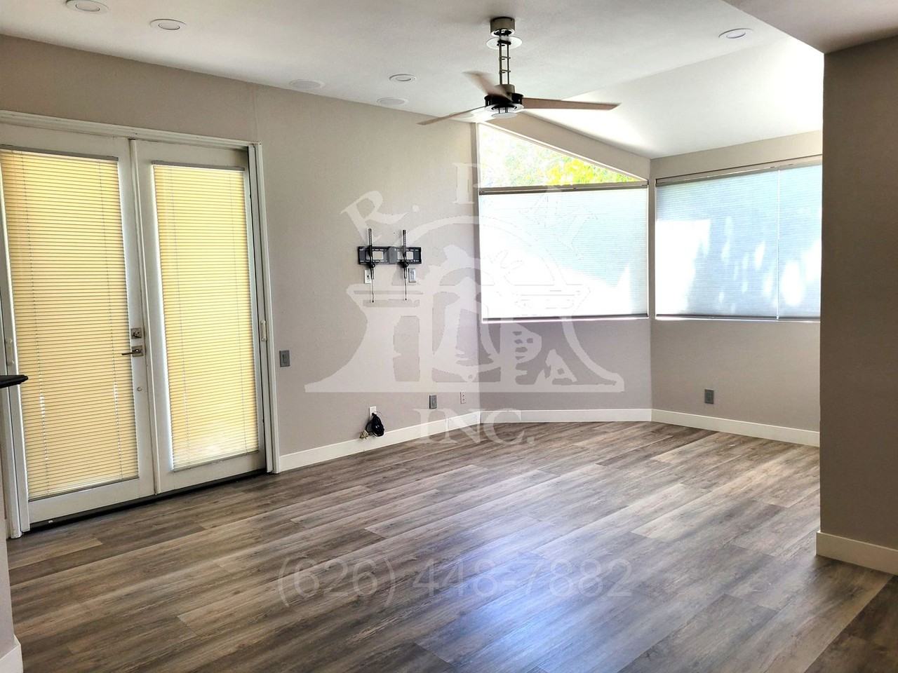 13104 Glen Ct #60 - Photo 5 of 19