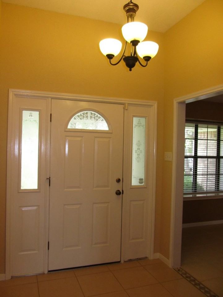 602 Northcliffe Dr - Photo 2 of 20
