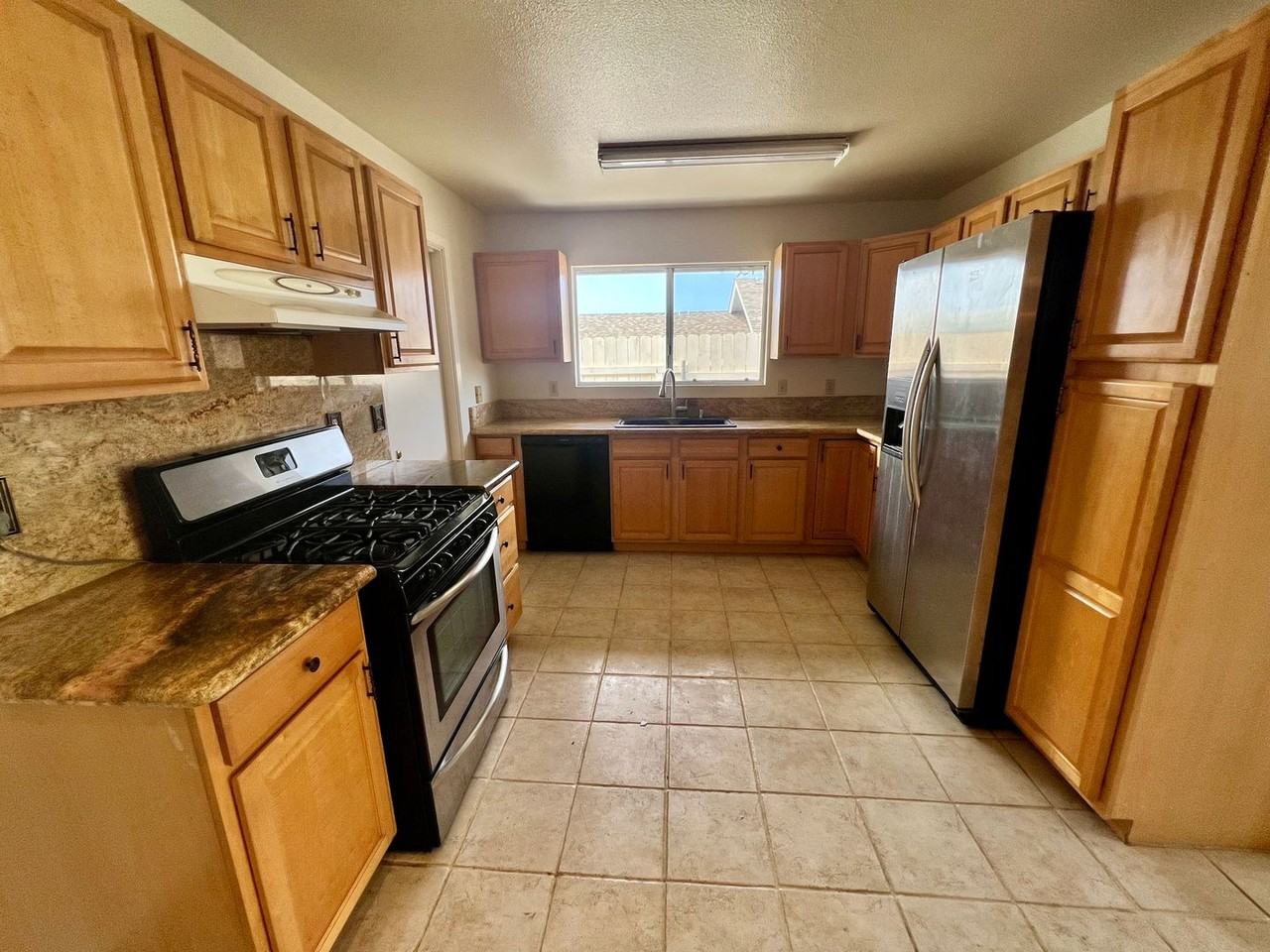 68-3639 W Makuahine St - Photo 2 of 18
