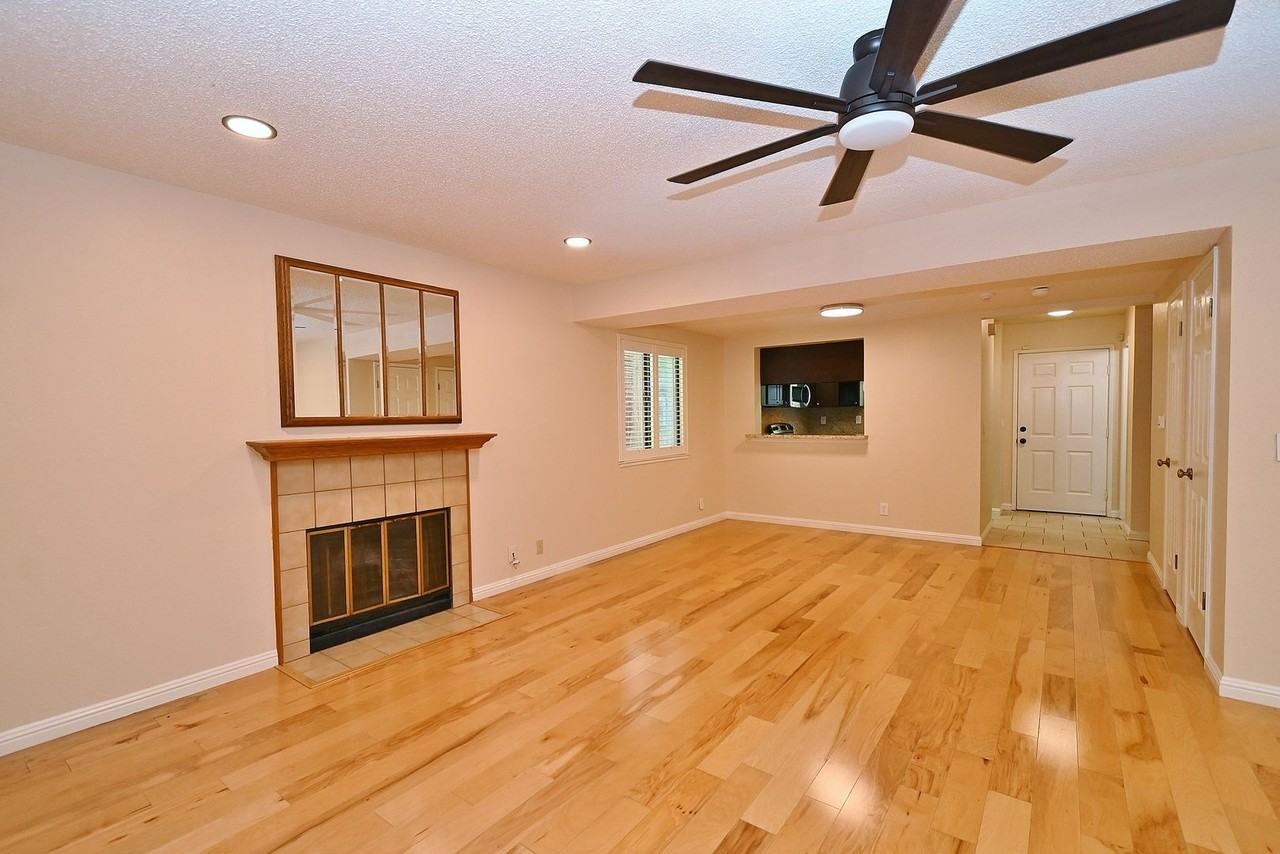 36895 Newark Blvd - Photo 7 of 25
