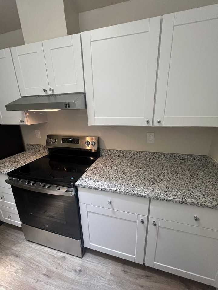1280 Dora Dr - Photo 7 of 9