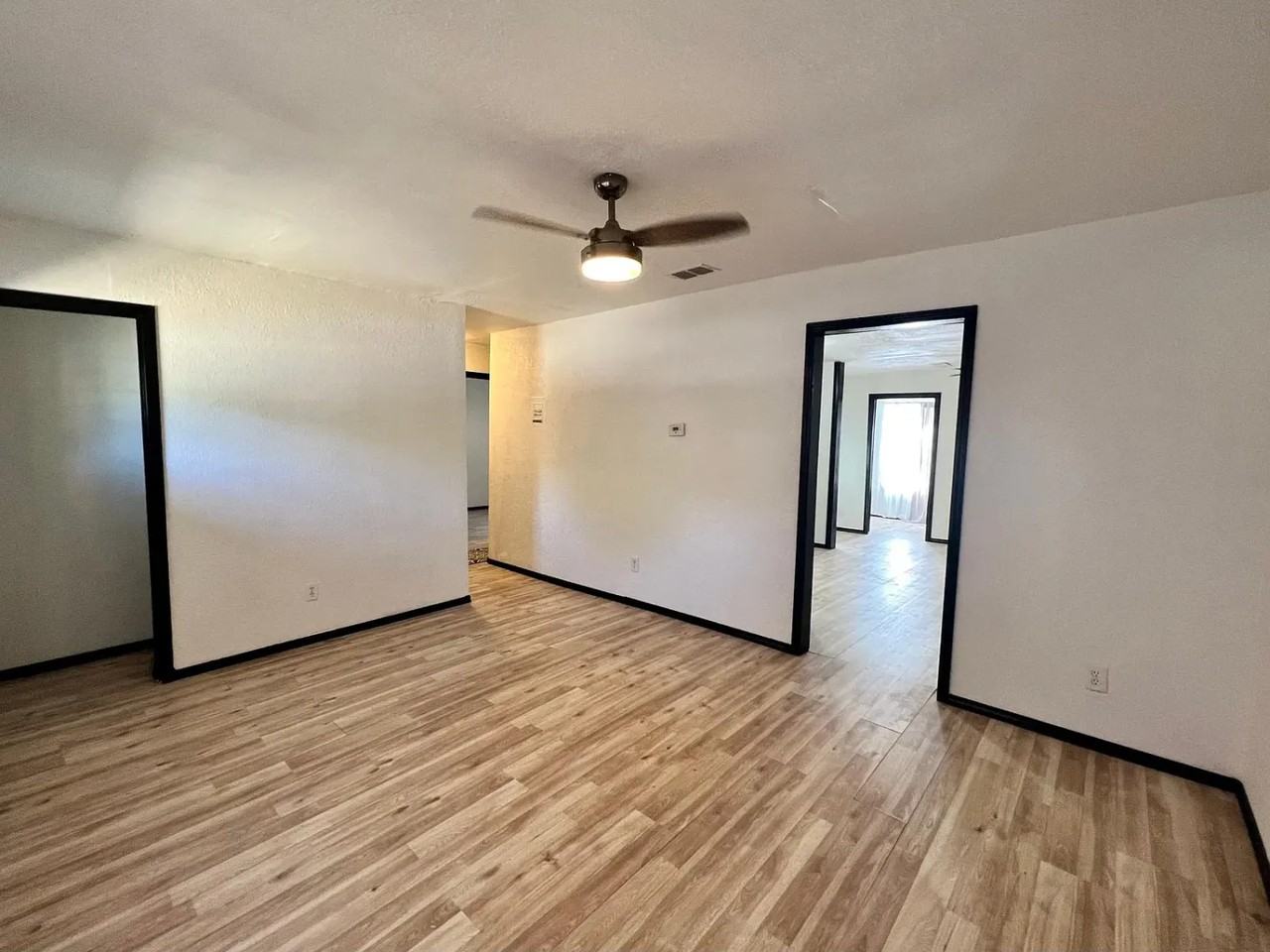 6030 Bluebell Cir - Photo 3 of 21