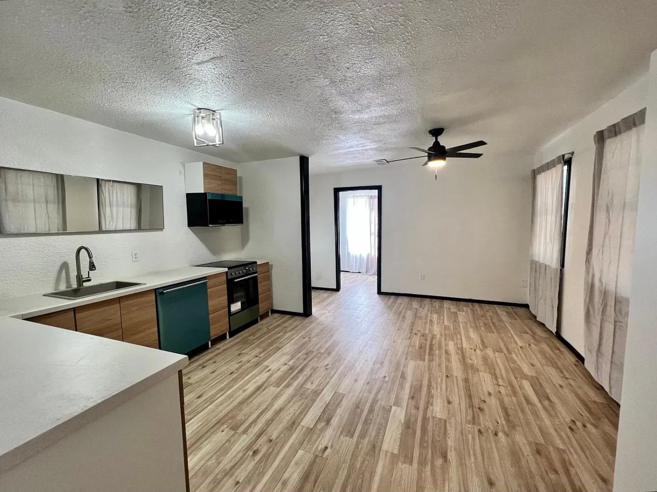 6030 Bluebell Cir - Photo 4 of 21