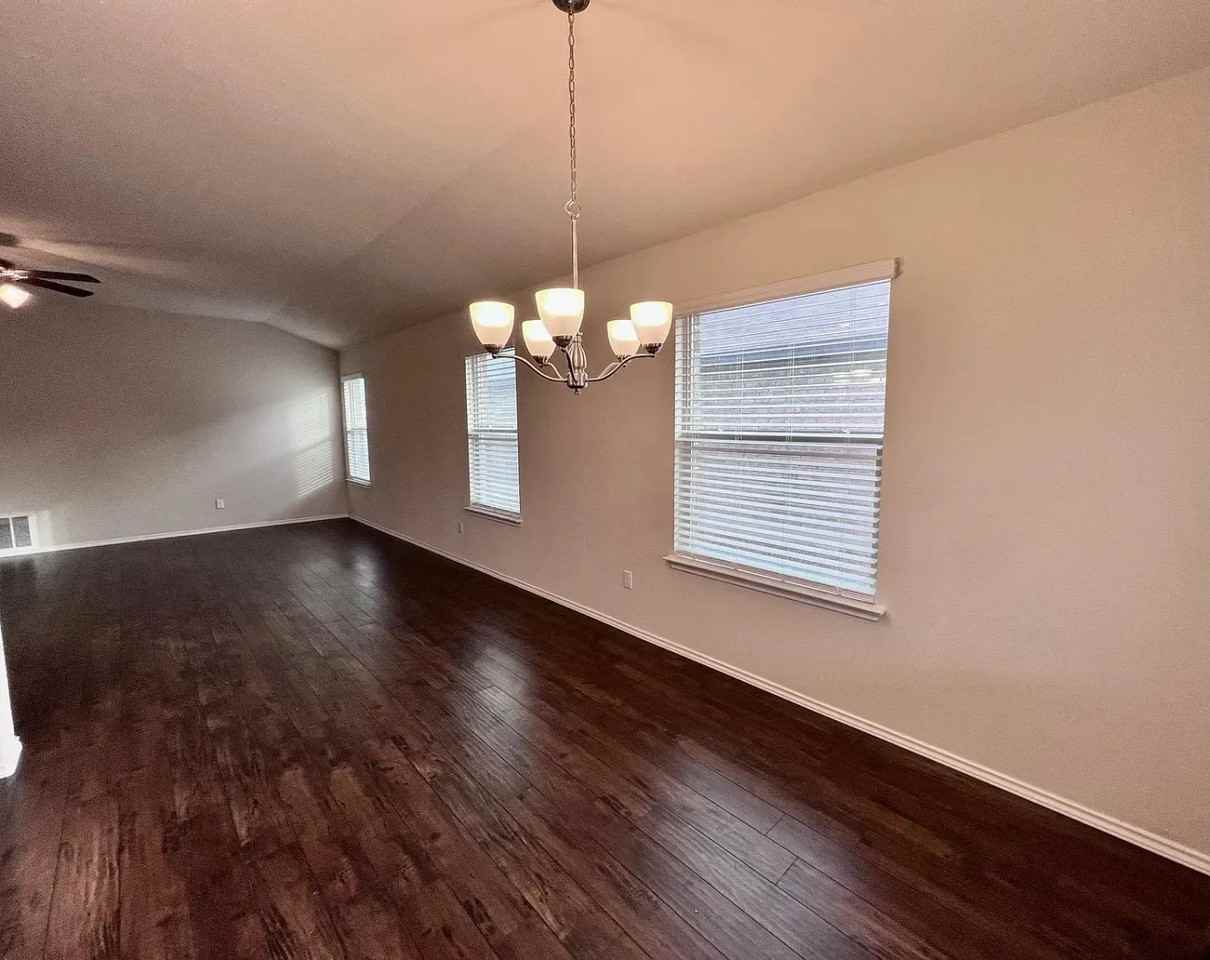 6320 Dorthy Muree Dr - Photo 6 of 29