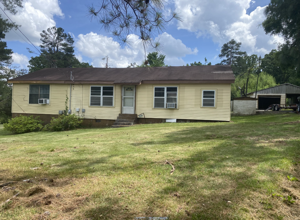 1638 State Road 178 W #1 - Photo 3 of 3