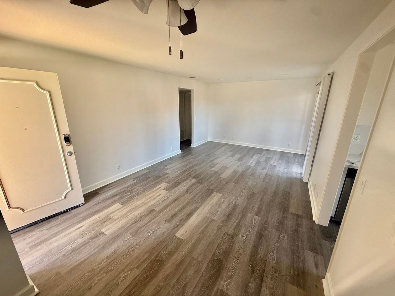 237 Diamond Way - Photo 3 of 15