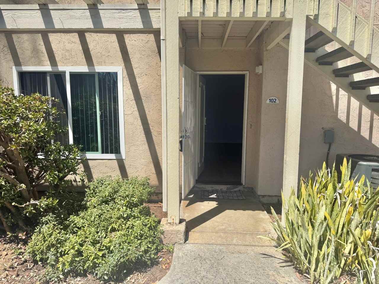 237 Diamond Way - Photo 4 of 15