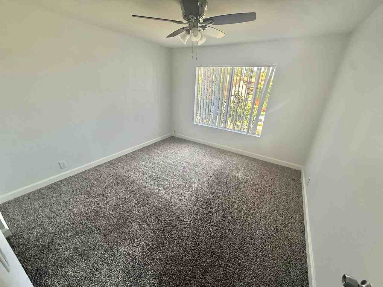 237 Diamond Way - Photo 6 of 15