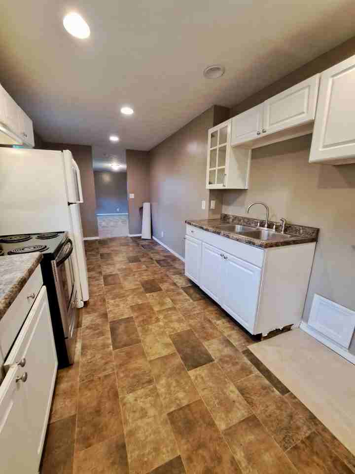 4161 Mapleleaf Dr #1 - Photo 2 of 10