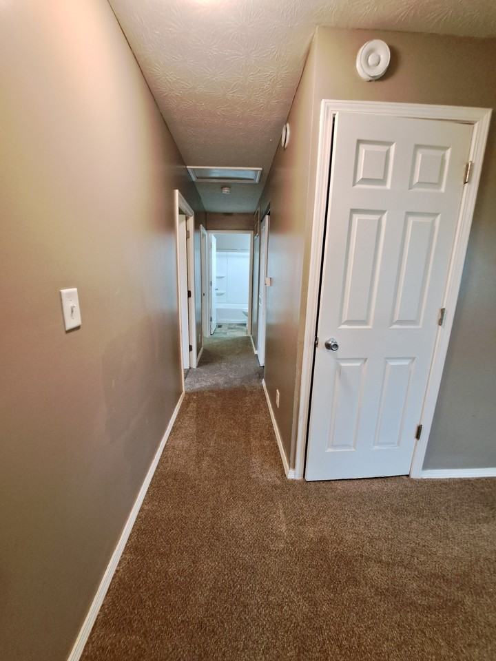 4161 Mapleleaf Dr #1 - Photo 5 of 10