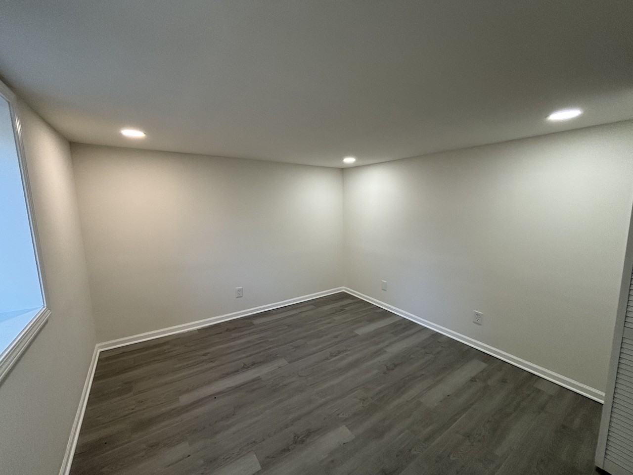 395 Porter St #1 - Photo 4 of 16