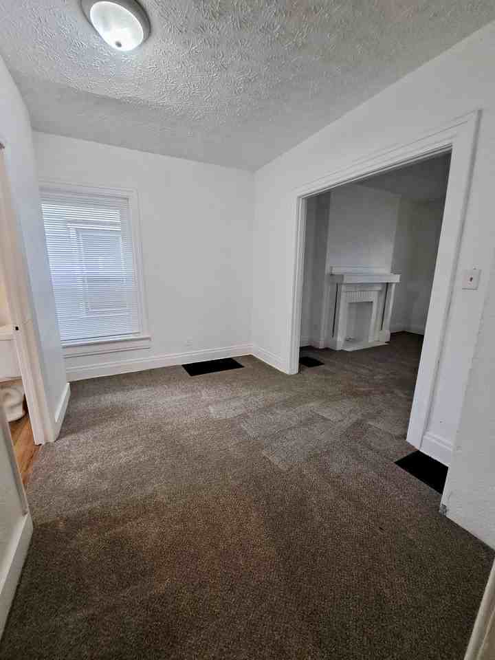 136 Indiana Ave #1 - Photo 7 of 13