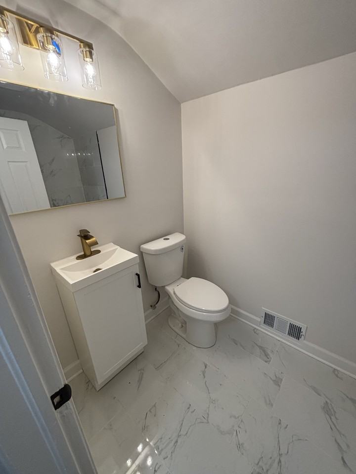 4800 Monroe St #1 - Photo 3 of 12