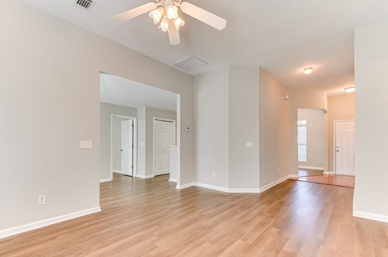536 Stirling Bridge Rd #1 - Photo 6 of 27