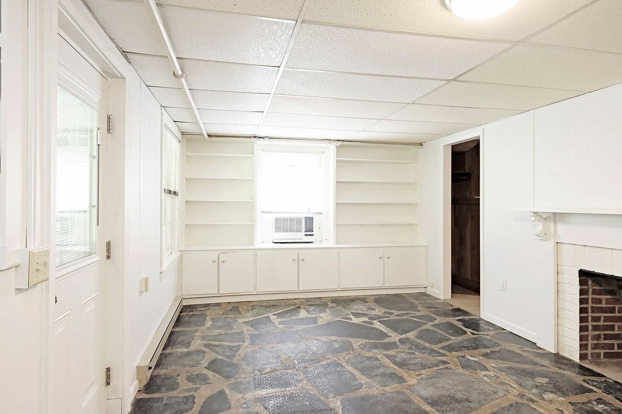2704 Eton Rd #B - Photo 3 of 9