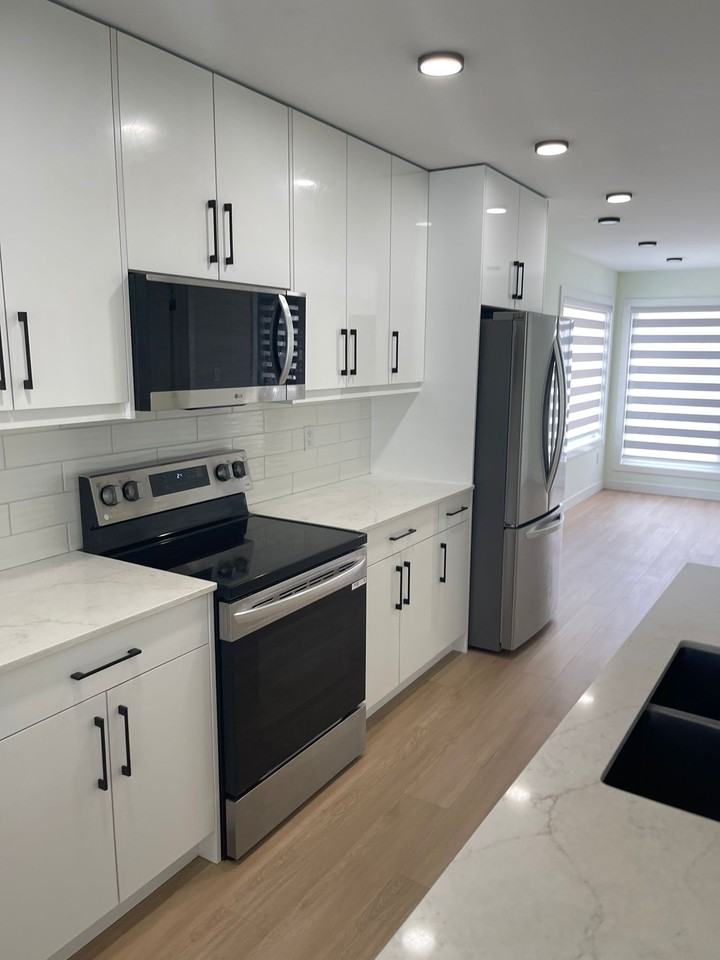 227 Hill St #2 - Photo 6 of 10