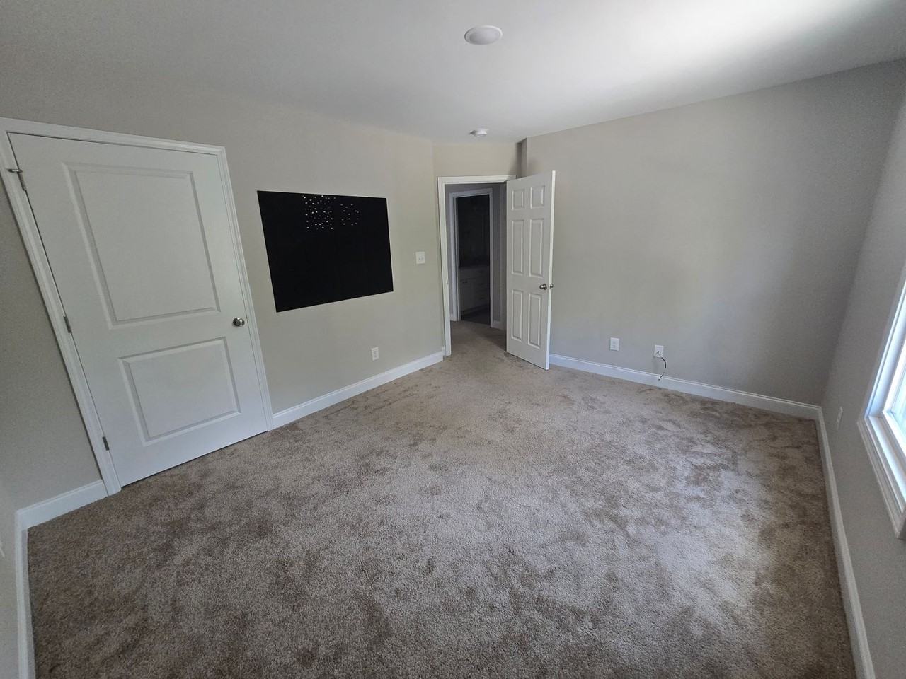 916 Stevens St - Photo 7 of 22