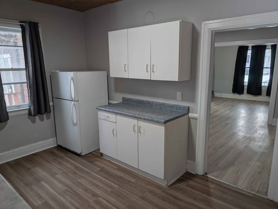 478 Campbell Ave #1 - Photo 2 of 10