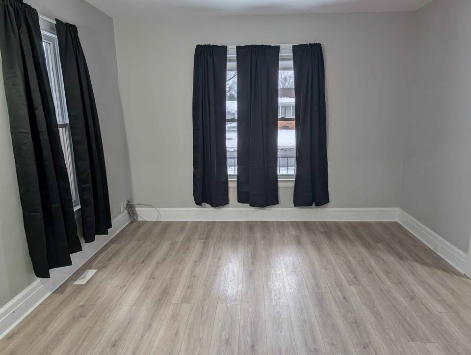 478 Campbell Ave #1 - Photo 7 of 10