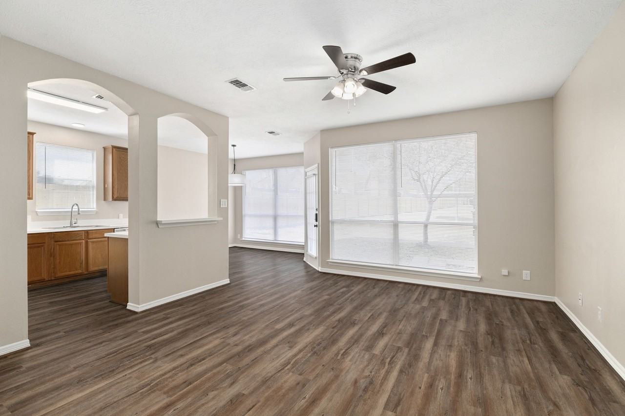 345 Stone Hill Dr #345UNIT2 - Photo 2 of 18