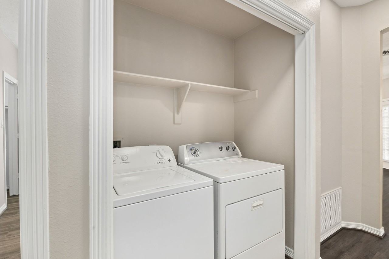 345 Stone Hill Dr #345UNIT2 - Photo 6 of 18