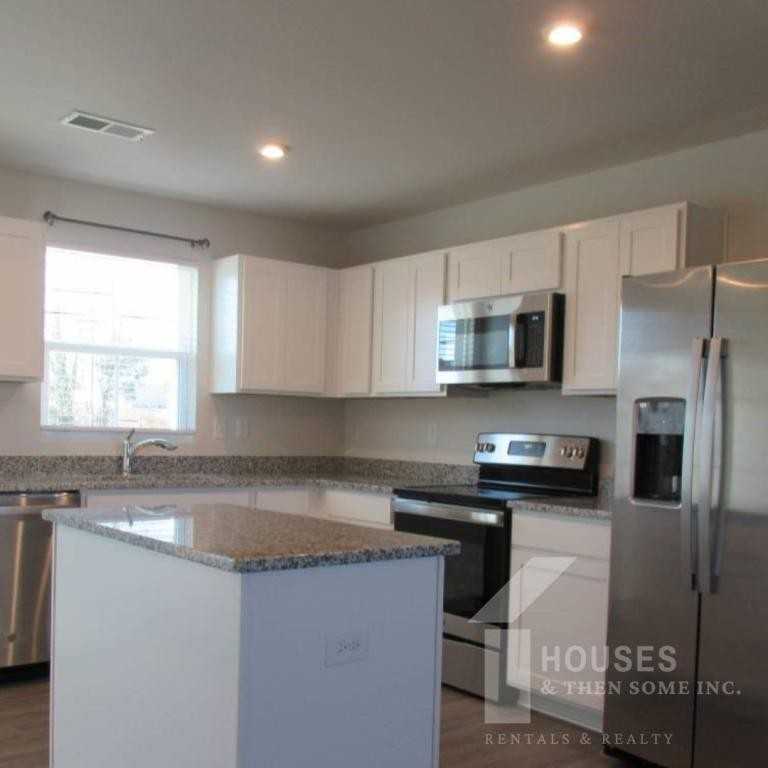 14 Pine Thicket Dr - Photo 3 of 18