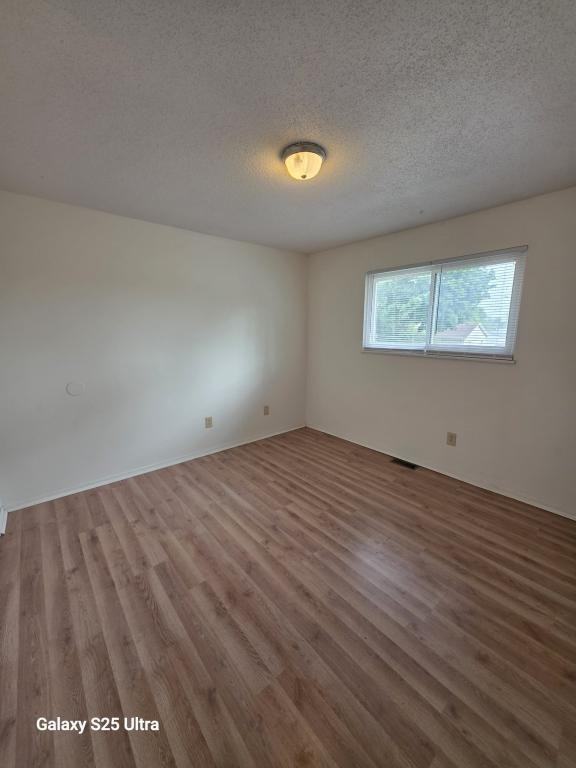 1305 S Plate St Apt H - Photo 4 of 7