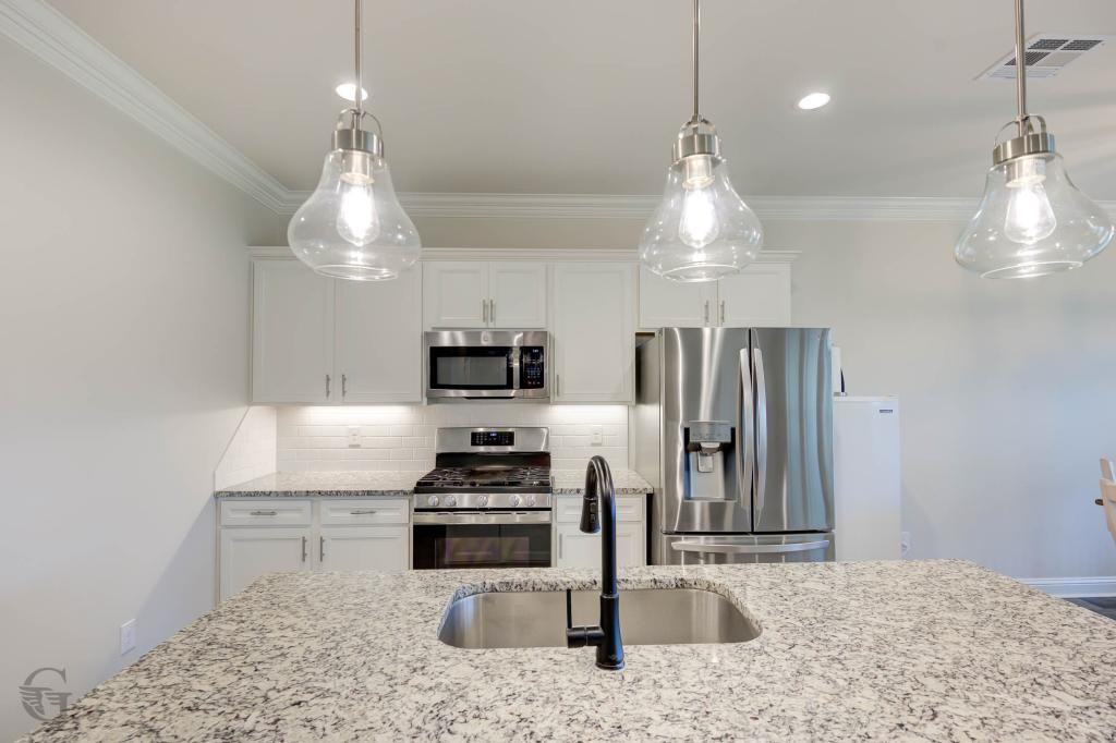 447 N Lost River Dr - Photo 7 of 16