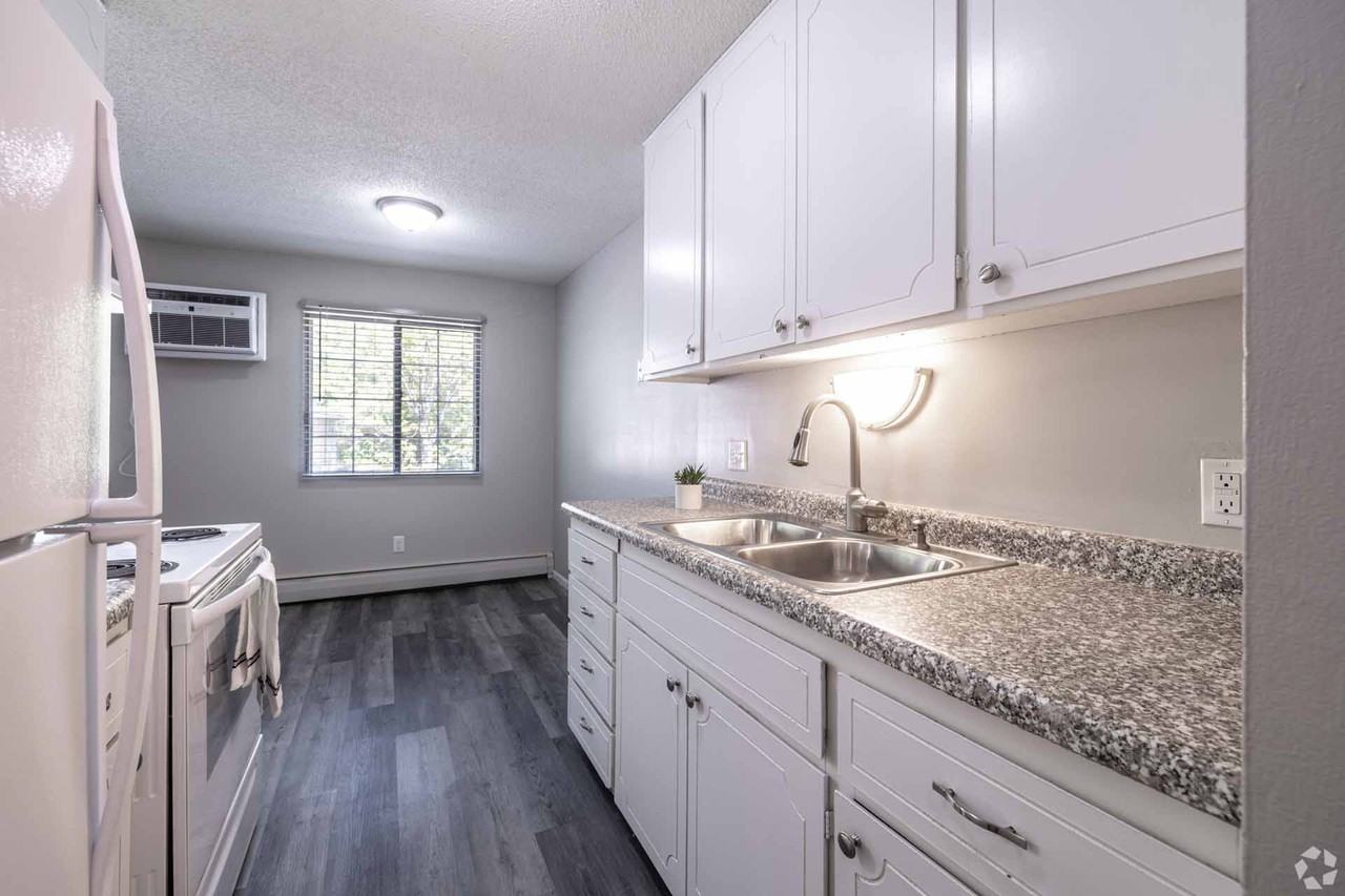 Brewster Place - Photo 3 of 49