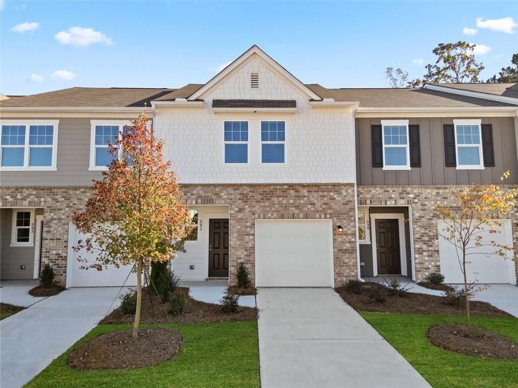 541 Magnolia Cir